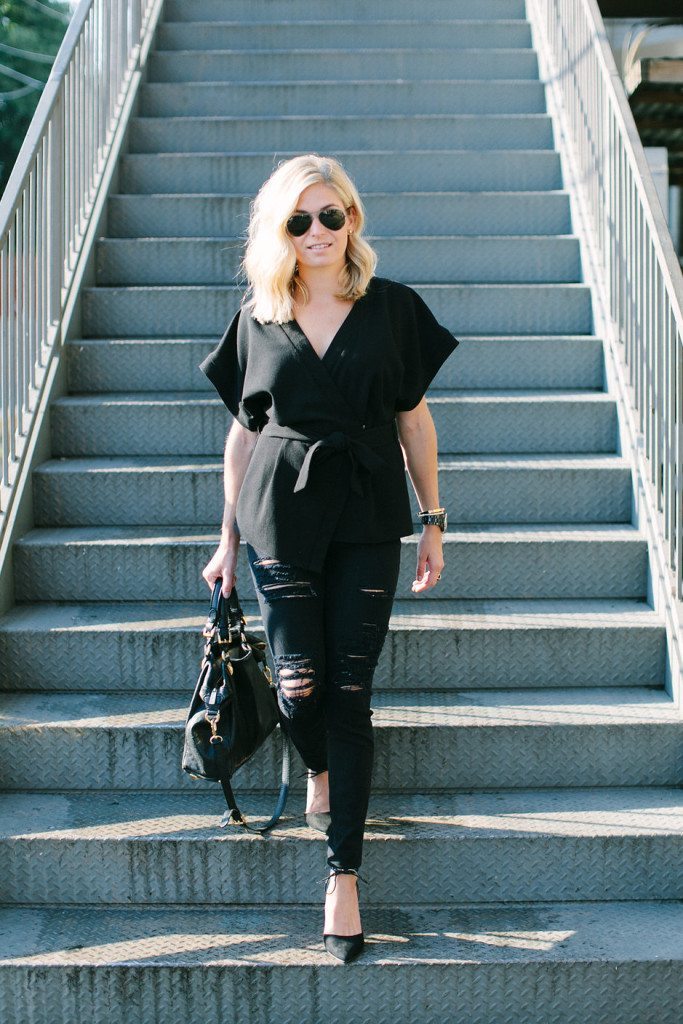 basic black uniform-black short sleeve blouse-black ripped skinny jeans-dallas fashion bloggers