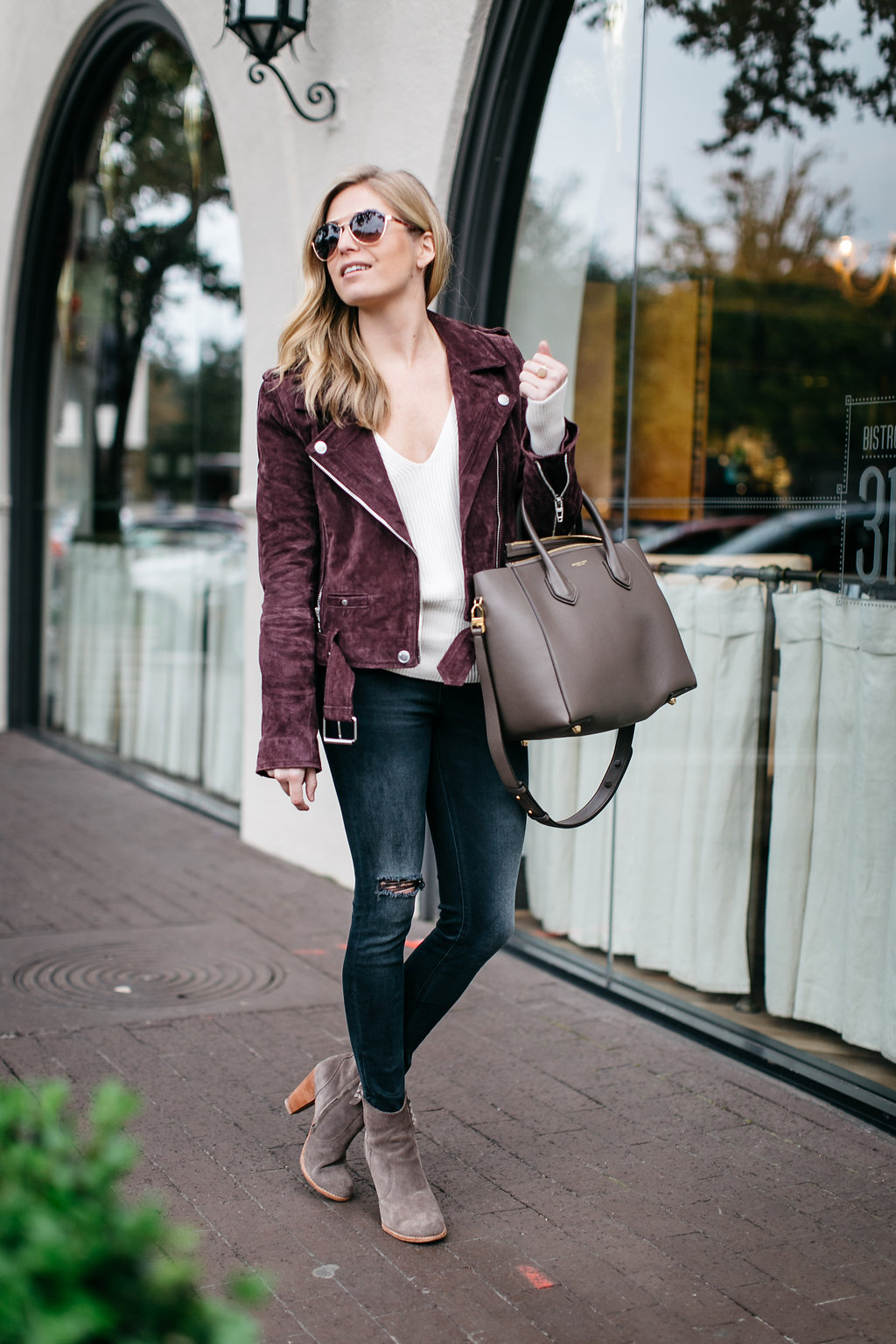 THE “IT” JACKET EVERY BLOGGER LOVES